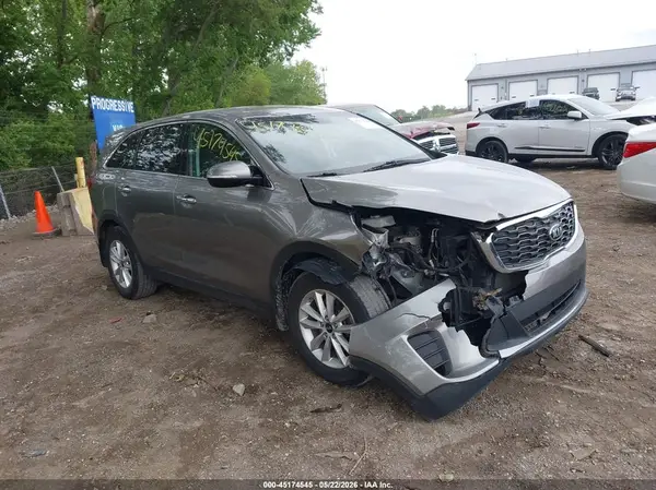 5XYPG4A39KG479641 2019 KIA SORENTO - Image 1