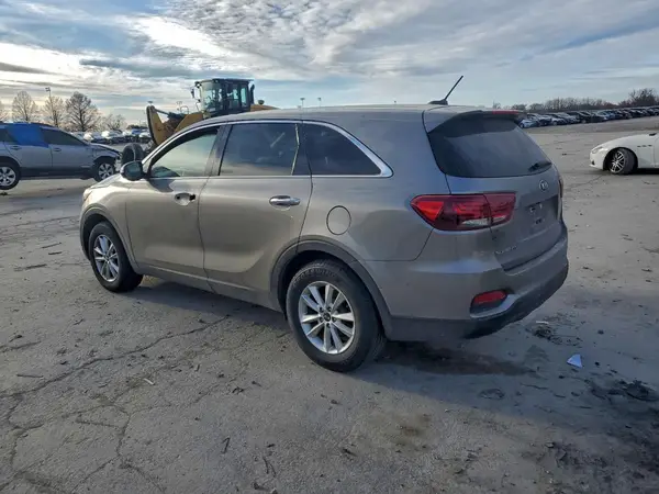 5XYPG4A39KG491501 2019 KIA SORENTO - Image 2