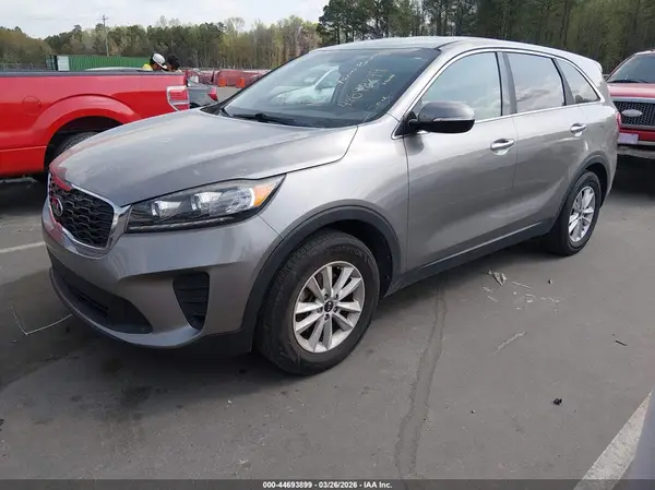 5XYPG4A39KG494091 2019 KIA SORENTO - Image 2
