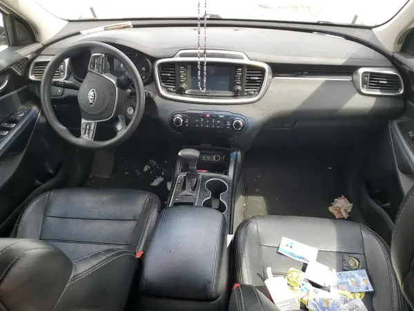 5XYPG4A39KG505025 2019 KIA SORENTO - Image 8