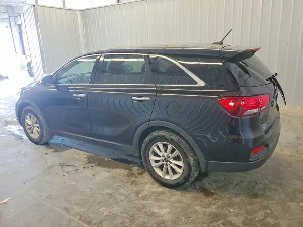 5XYPG4A39KG507227 2019 KIA SORENTO - Image 2