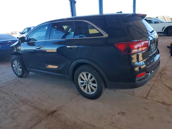 5XYPG4A39KG510449 2019 KIA SORENTO - Image 2