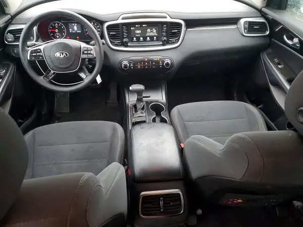 5XYPG4A39KG511469 2019 KIA SORENTO - Image 8