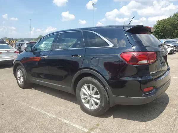 5XYPG4A39KG511665 2019 KIA SORENTO - Image 2