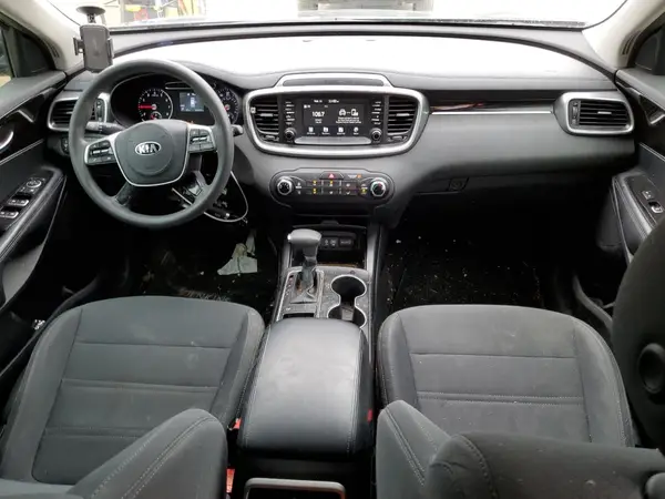 5XYPG4A39KG512489 2019 KIA SORENTO - Image 8