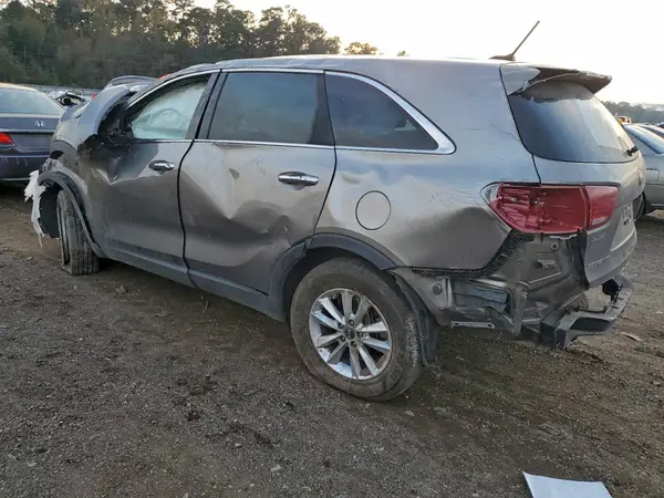5XYPG4A39KG513772 2019 KIA SORENTO - Image 2