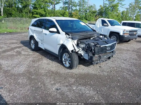 5XYPG4A39KG516624 2019 KIA SORENTO - Image 1