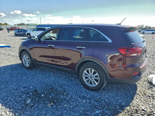 5XYPG4A39KG523766 2019 KIA SORENTO - Image 2