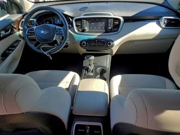5XYPG4A39KG523766 2019 KIA SORENTO - Image 8