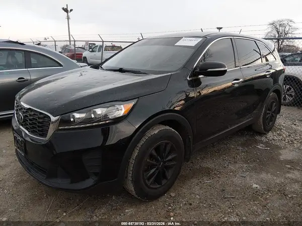 5XYPG4A39KG534752 2019 KIA SORENTO - Image 2