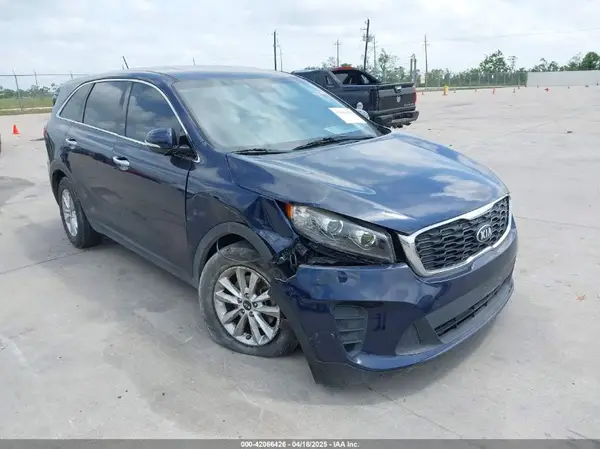 5XYPG4A39KG541829 2019 KIA SORENTO - Image 1