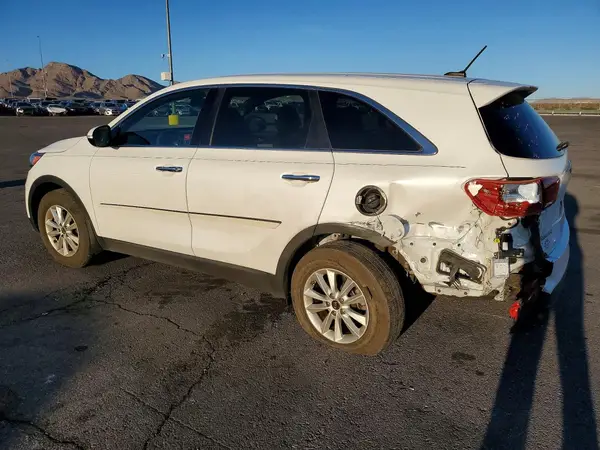 5XYPG4A39KG543662 2019 KIA SORENTO - Image 2