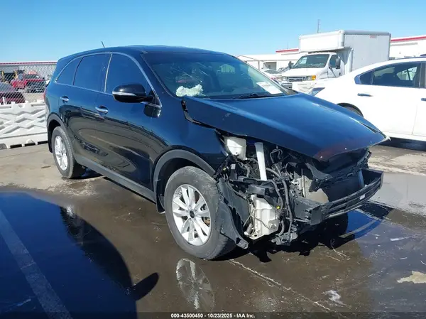 5XYPG4A39KG554094 2019 KIA SORENTO - Image 1