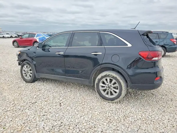 5XYPG4A39KG562180 2019 KIA SORENTO - Image 2