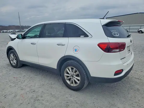 5XYPG4A39KG564138 2019 KIA SORENTO - Image 2