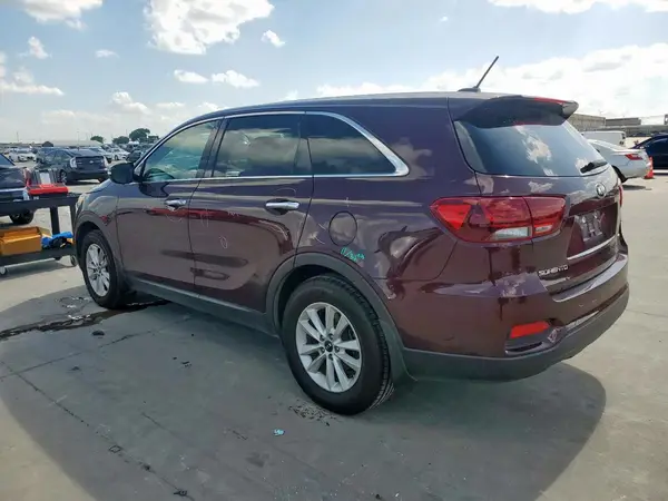 5XYPG4A39KG568562 2019 KIA SORENTO - Image 2