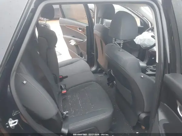 5XYPG4A39KG569503 2019 KIA SORENTO - Image 8