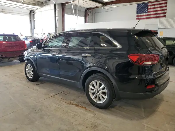 5XYPG4A39KG573745 2019 KIA SORENTO - Image 2