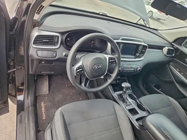 5XYPG4A39KG577309 2019 KIA SORENTO - Image 8