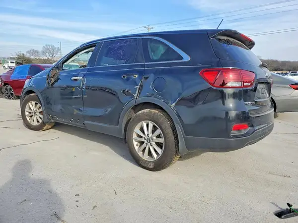 5XYPG4A39KG578539 2019 KIA SORENTO - Image 2