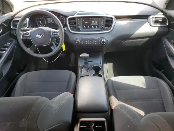 5XYPG4A39KG579920 2019 KIA SORENTO - Image 8