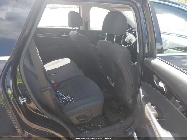 5XYPG4A39KG587368 2019 KIA SORENTO - Image 8