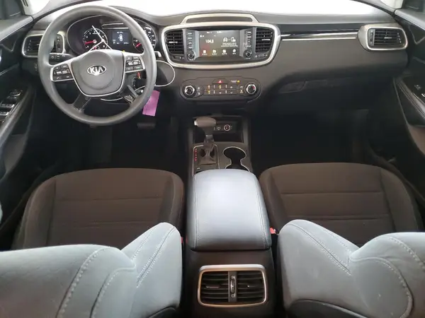 5XYPG4A39KG595518 2019 KIA SORENTO - Image 8