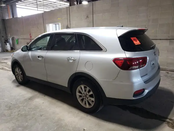 5XYPG4A39KG597317 2019 KIA SORENTO - Image 2