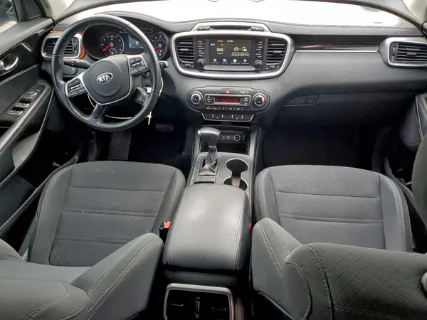 5XYPG4A39KG601169 2019 KIA SORENTO - Image 8