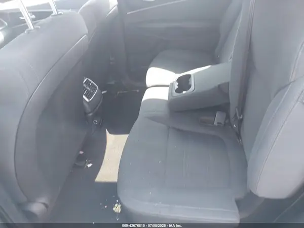 5XYPG4A39KG604444 2019 KIA SORENTO - Image 8