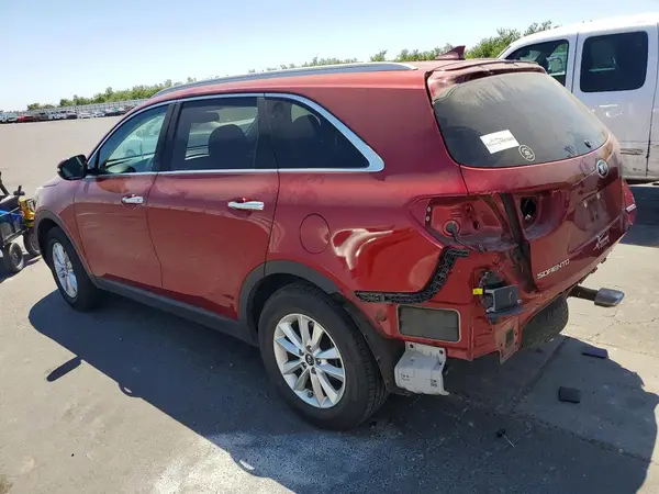 5XYPG4A39KG610230 2019 KIA SORENTO - Image 2