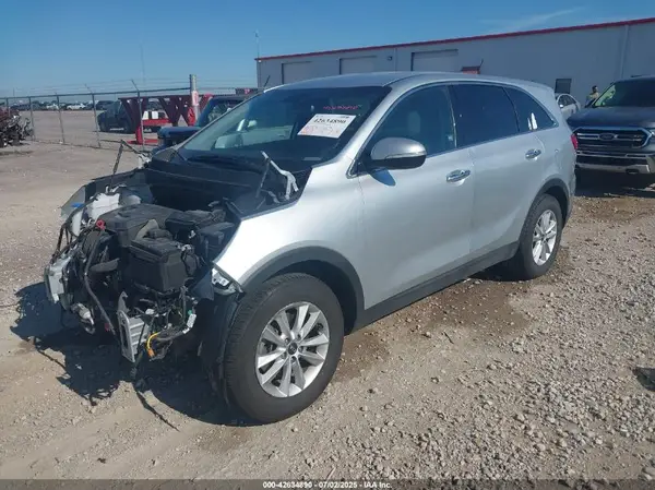 5XYPG4A39LG623707 2020 KIA SORENTO - Image 2