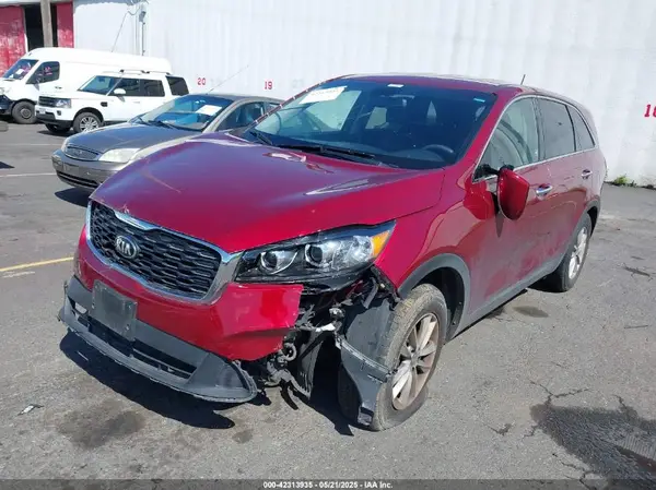 5XYPG4A39LG629202 2020 KIA SORENTO - Image 2
