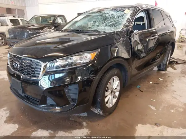 5XYPG4A39LG648896 2020 KIA SORENTO - Image 2