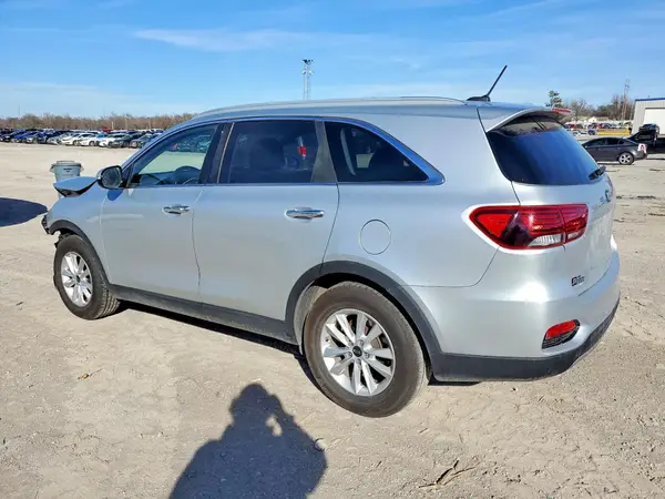 5XYPG4A39LG649854 2020 KIA SORENTO - Image 2