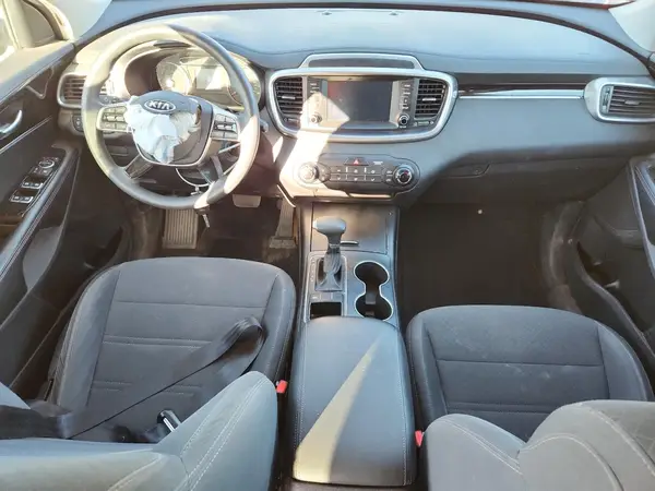 5XYPG4A39LG649868 2020 KIA SORENTO - Image 8
