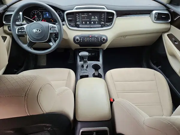 5XYPG4A39LG680392 2020 KIA SORENTO - Image 8