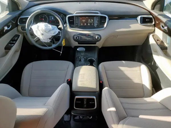 5XYPG4A39LG681347 2020 KIA SORENTO - Image 8