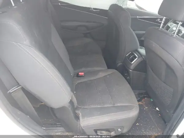 5XYPG4A39LG694406 2020 KIA SORENTO - Image 8