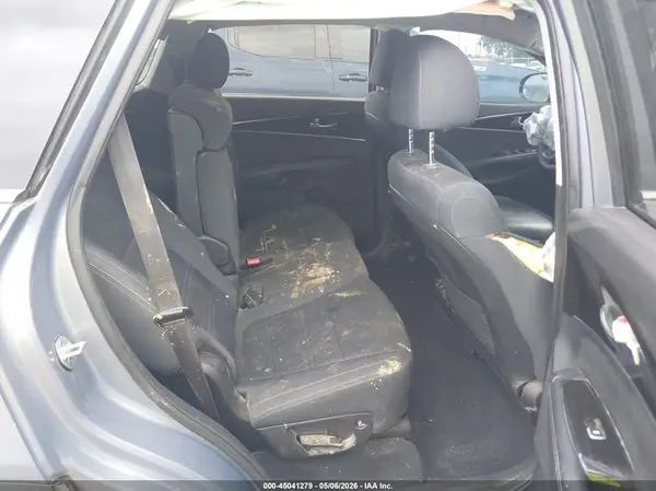 5XYPG4A39LG698018 2020 KIA SORENTO - Image 8
