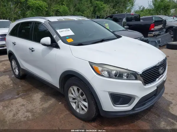 5XYPG4A3XGG004278 2016 KIA SORENTO - Image 1