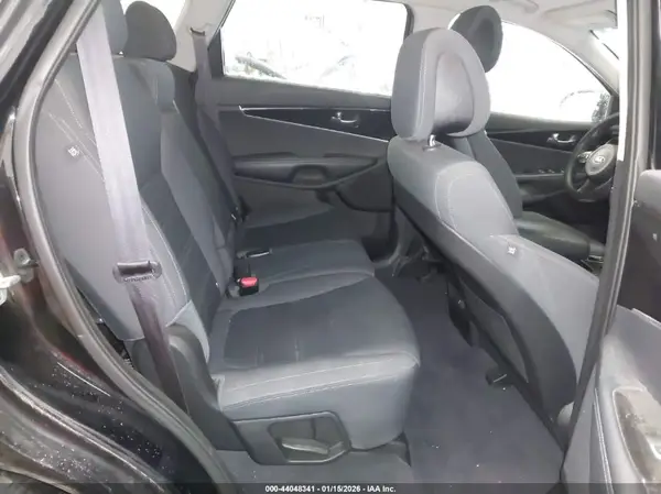 5XYPG4A3XGG006337 2016 KIA SORENTO - Image 8