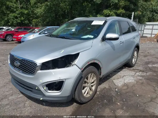 5XYPG4A3XGG011019 2016 KIA SORENTO - Image 2