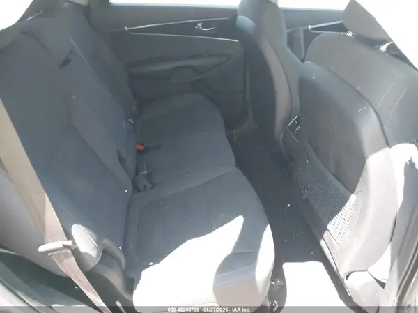 5XYPG4A3XGG015541 2016 KIA SORENTO - Image 8
