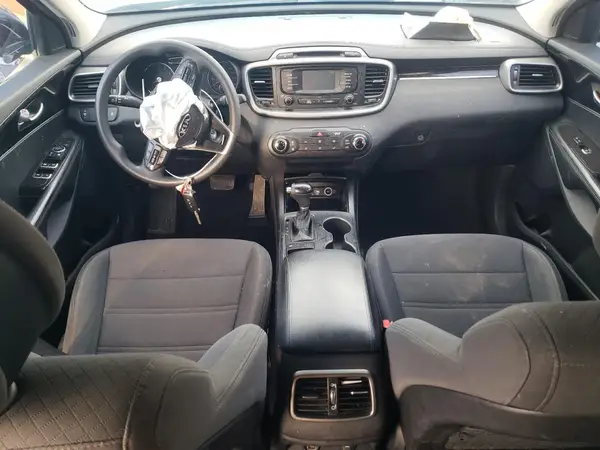 5XYPG4A3XGG015751 2016 KIA SORENTO - Image 8
