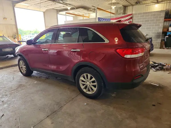 5XYPG4A3XGG017841 2016 KIA SORENTO - Image 2