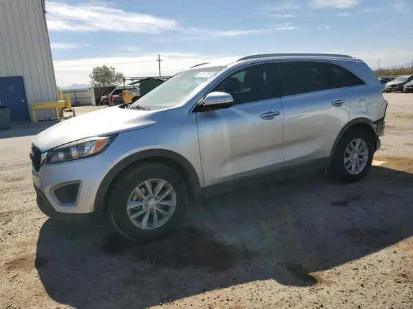 5XYPG4A3XGG018973 2016 KIA SORENTO - Image 1