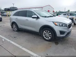 5XYPG4A3XGG024384 2016 KIA SORENTO