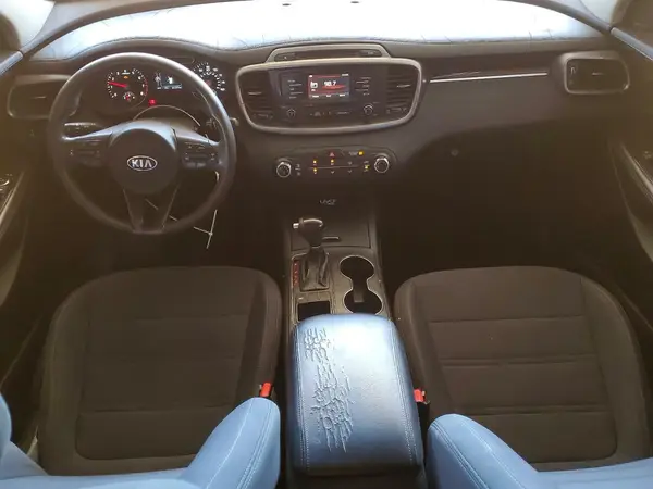 5XYPG4A3XGG027995 2016 KIA SORENTO - Image 8