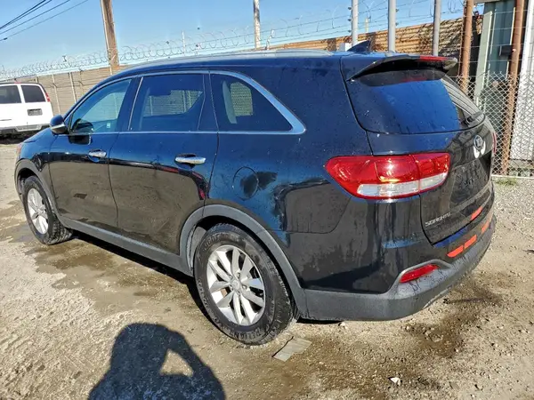5XYPG4A3XGG046983 2016 KIA SORENTO - Image 2
